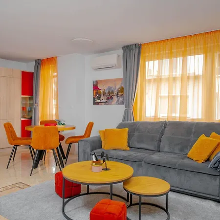 Spacious & Stylish 2bd Urban Retreat By Flat Manаger Szófia