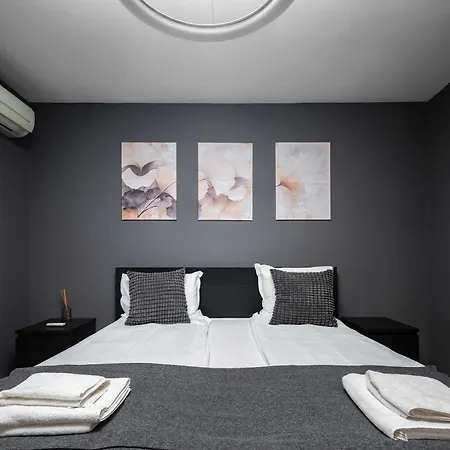 Spacious & Stylish 2bd Urban Retreat By Flat Manаger Apartman