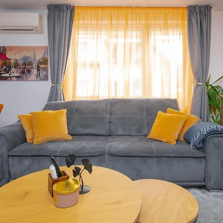 Apartman Spacious & Stylish 2bd Urban Retreat By Flat Manаger