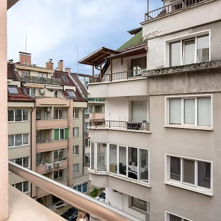 Spacious & Stylish 2bd Urban Retreat By Flat Manаger